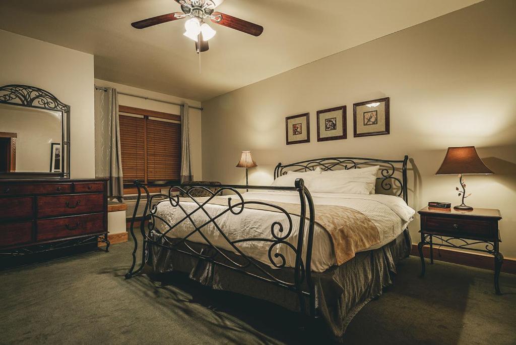 Nantahala Village Брайсон-Сити Номер фото
